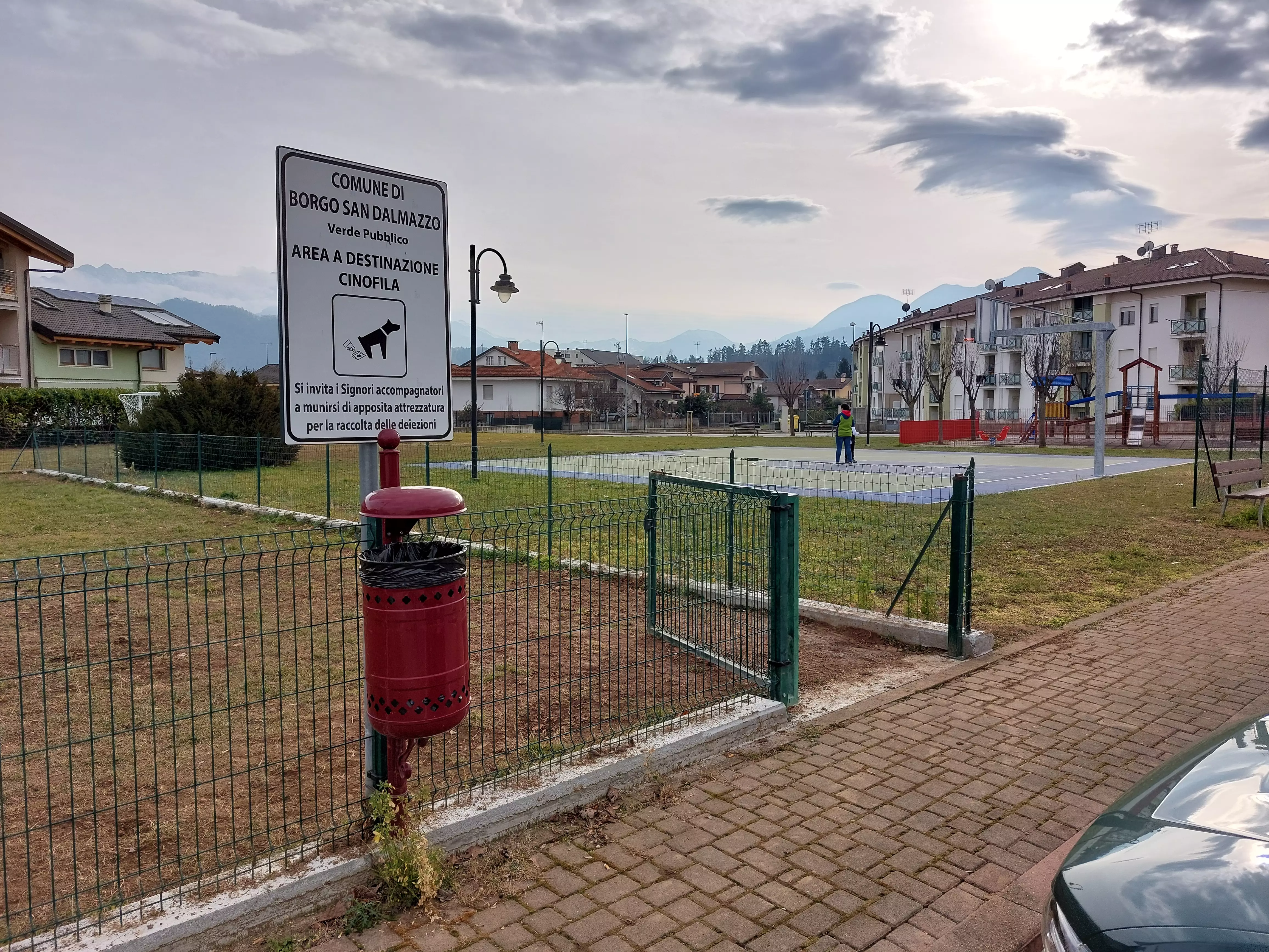 Area verde attrezzata in via Monte Tibert a Borgo San Dalmazzo (1)